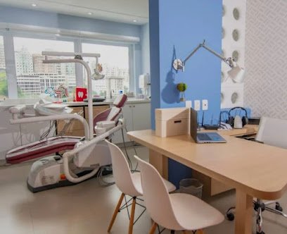 Dra Nayara dos Santos Alinhadores Invisalign |Ortodontista Juiz de Fora