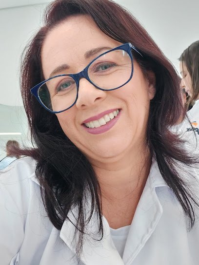 Podóloga Eliani Carriel - Saúde e Bem Estar