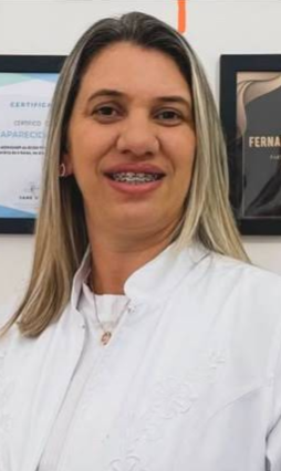 Podóloga Fernanda Vilela